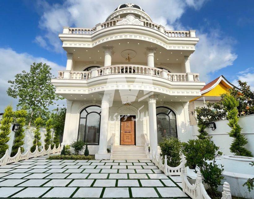 فروش کاخ ویلا 330 متری تاپ لوکیشن جاده دریا | 330 متر