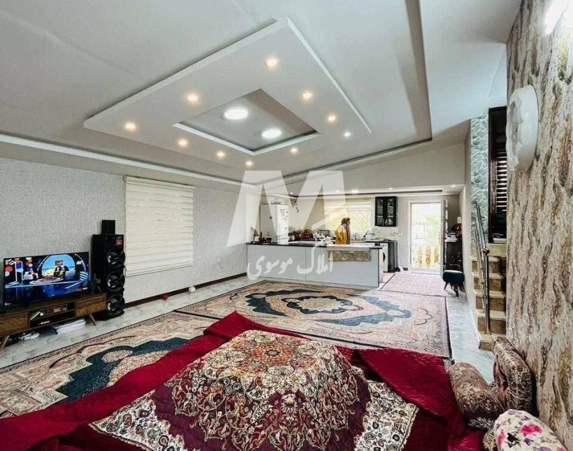 فروش ویلا باغ نیم پیلوت 260 متری مدارک کامل | 260 متر