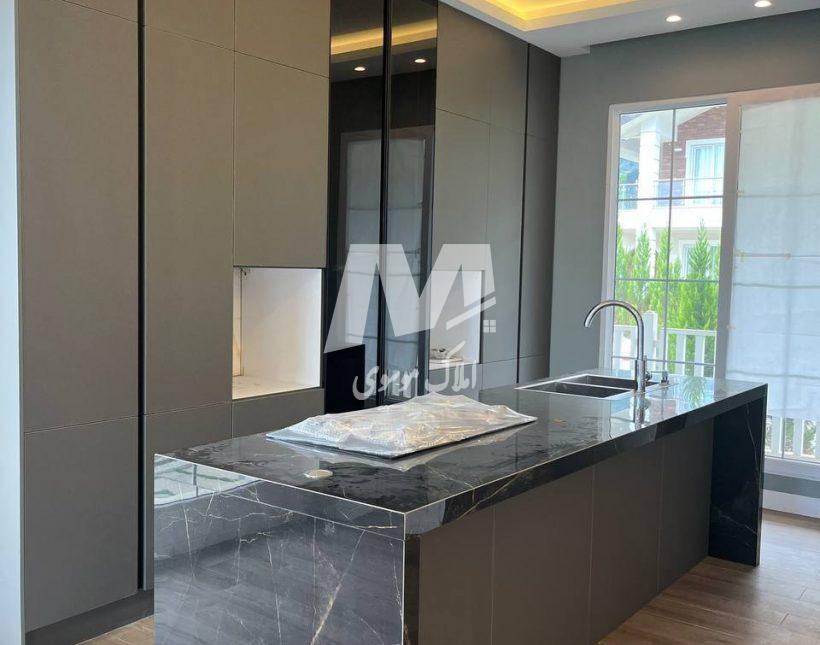 خرید ویلا کلاسیک سند تک برگ ویو ابدی 500 متری چلک نوشهر | 500 متر