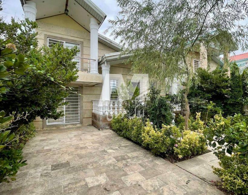 خرید ویلا پیلوت ۲۷۰ متری سند دار در گنج یاب نور | ۲۷۰ متر