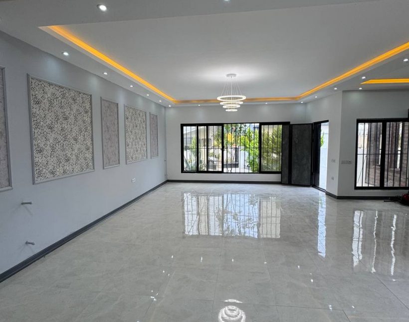 فروش ویلا دوخوابه نوساز در چمستان بهدشت ۲۸۰ متر زمین | ۲۸۰ متر