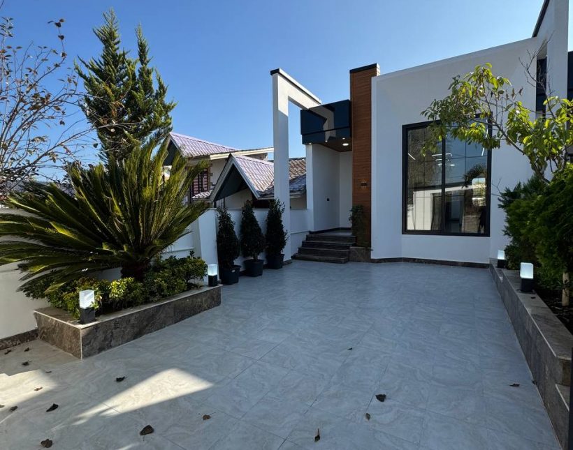 خرید ویلا نوساز در چمستان آپادانا دوخوابه مستر | ۱۷۰ متر