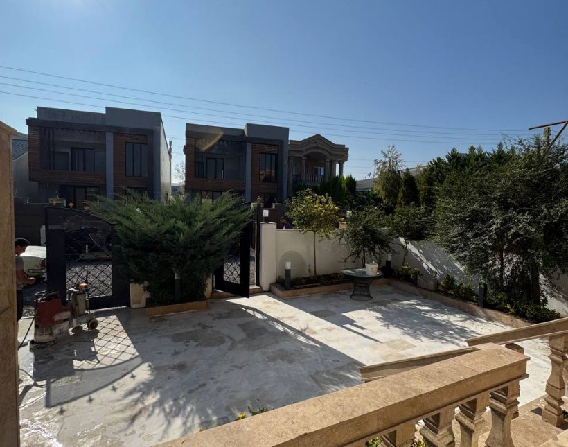 خرید ویلا مبله در چمستان نعمت‌آباد ۲۰۰ متر بنا | ۳۰۰ متر