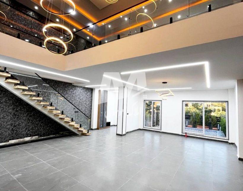 خرید ویلا هوشمند و لوکس ۳۰۰ متری دربهدشت چمستان | ۳۰۰ متر