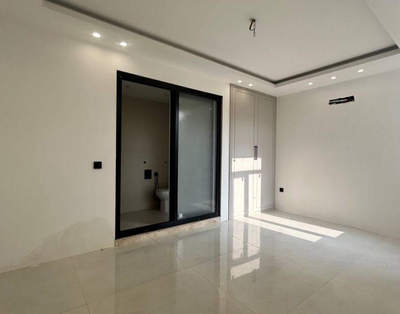 خرید ویلا تریپلکس در امیرآباد چمستان ۳۴۰ متر بنا | ۲۷۰ متر