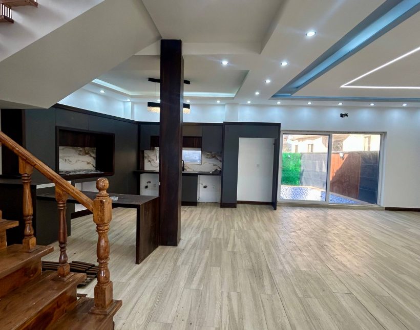 خرید ویلا دوبلکس روف‌دار در چمستان همصفا ۴ خواب مستر | ۴۵۰ متر