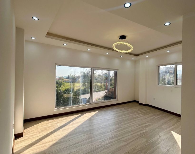 خرید ویلا دوبلکس روف‌دار در چمستان همصفا ۴ خواب مستر | ۴۵۰ متر