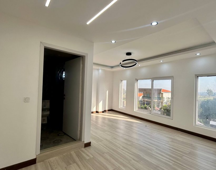 خرید ویلا دوبلکس روف‌دار در چمستان همصفا ۴ خواب مستر | ۴۵۰ متر