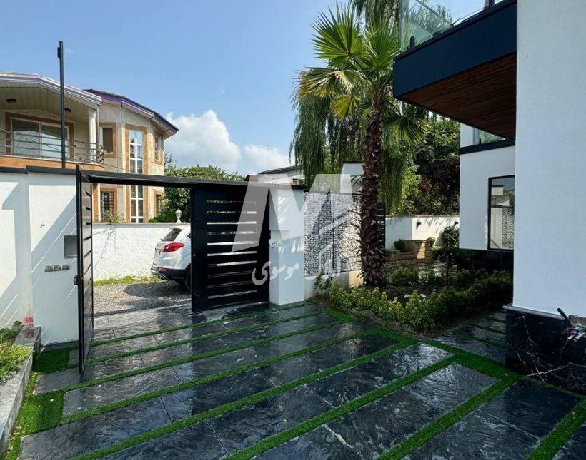 خرید ویلا سه کیلومتری نور سند تک برگ جنگلی داخل شهرک | ۳۰۰ متر