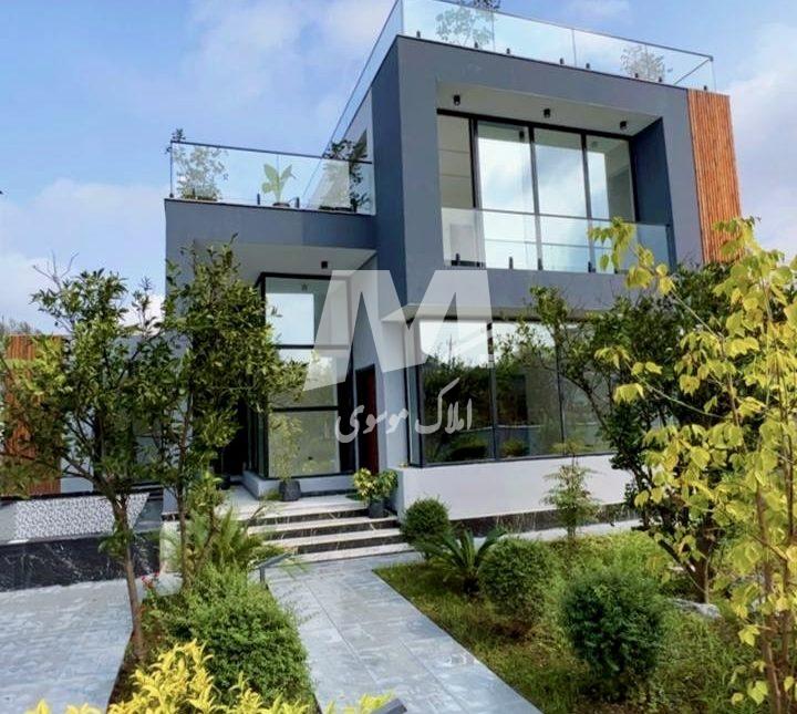 خرید ویلا تریبلکس ۲۳۰ متری با سند چمستان آپادانا | ۲۳۰ متر