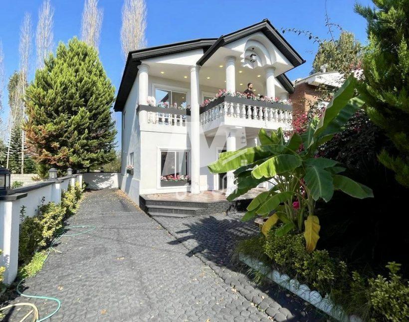 خرید ویلا ۳۰۰ متری سند دار نزدیک جاده اصلی سعادت آباد چمستان | ۳۰۰ متر