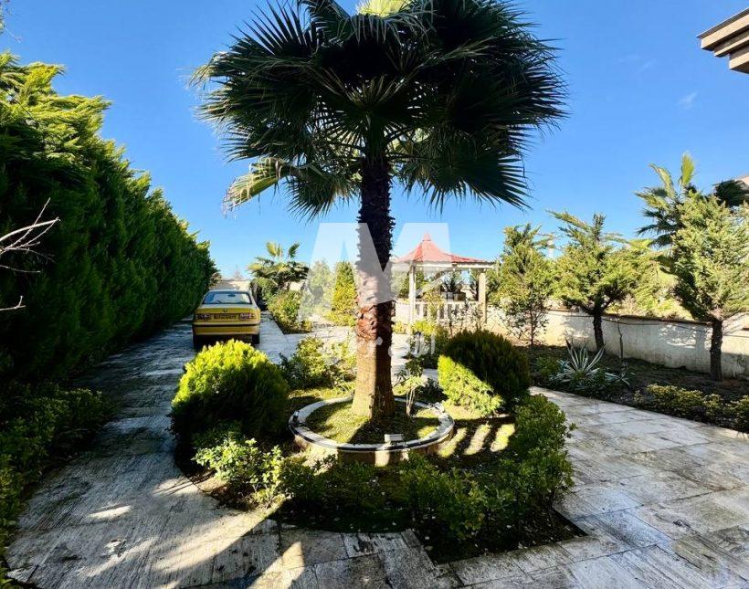 خرید ویلا ۶۵۰ متری مبله با اسناد کامل بالا دست جاده چمستان هم صفا | ۶۵۰ متر