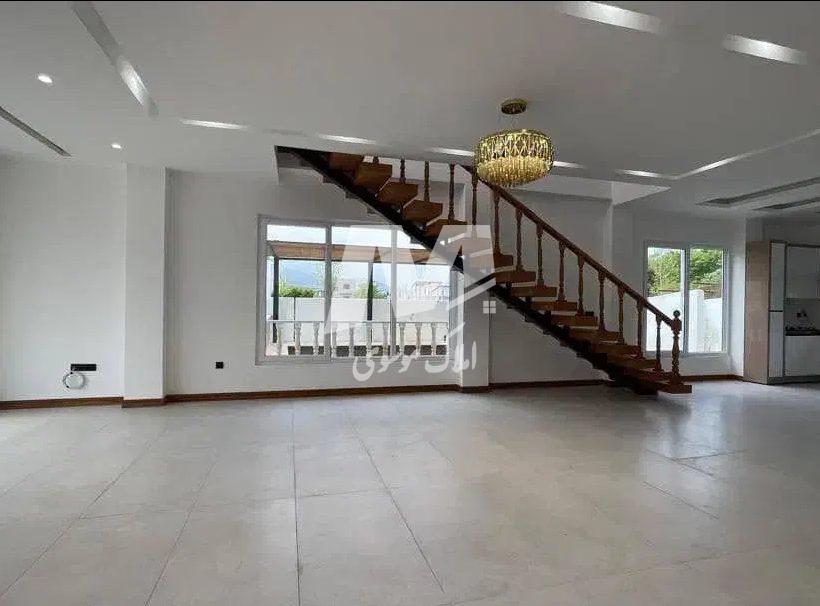 فروش ویلا دوبلکس سند دار و روف دار رویان | ۲۵۰ متر