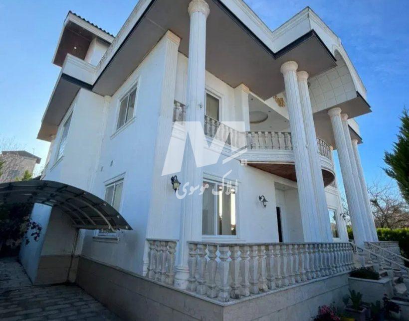 فروش کاخ ویلا فول فرنیش و سند دار رویان | ۳۰۰ متر