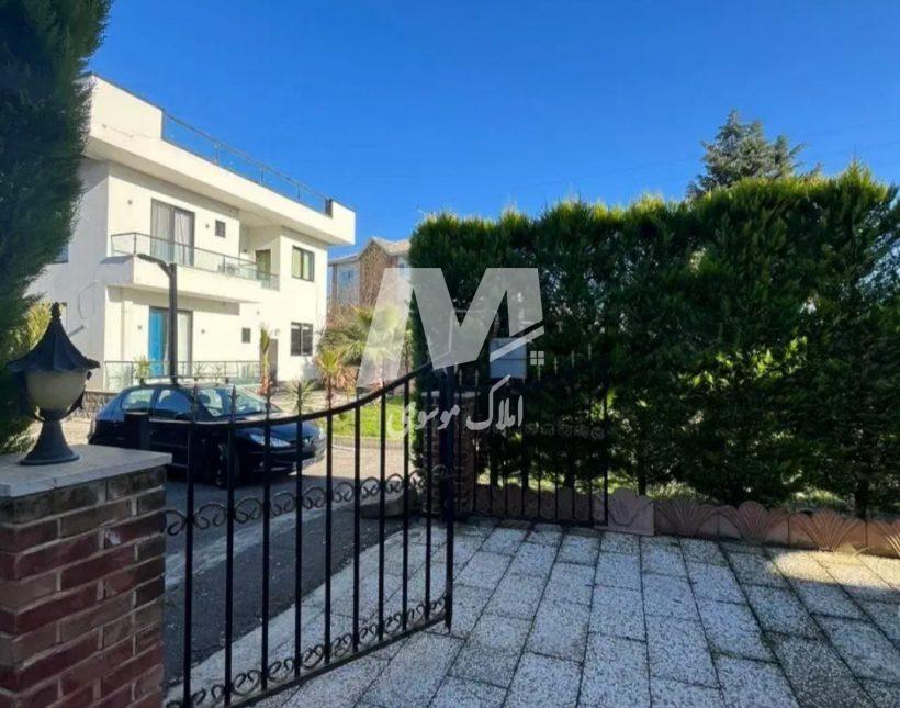 فروش کاخ ویلا فول فرنیش و سند دار رویان | ۳۰۰ متر