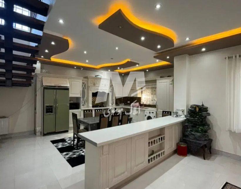 فروش کاخ ویلا فول فرنیش و سند دار رویان | ۳۰۰ متر