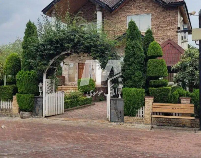 خرید ویلا دوبلکس فول فرنیش و سند دار نور | ۳۰۰ متر