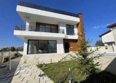 خرید ویلا دوبلکس استخردار و سند تک برگ چمستان | ۳۰۰ متر