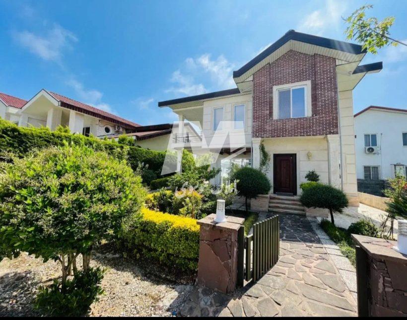 خرید ویلا دوبلکس فول فرنیش و سند دار نور | ۳۰۰ متر