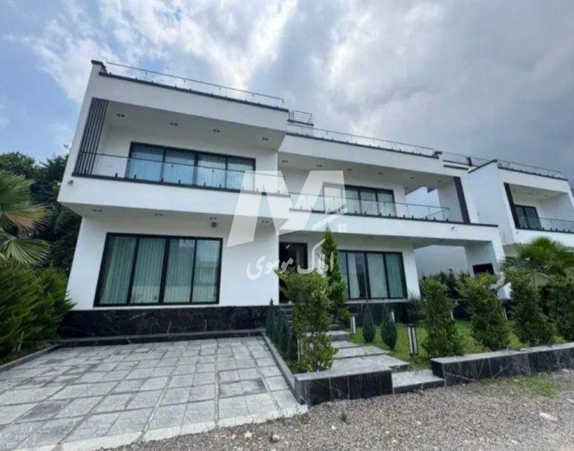 فروش ویلا دوبلکس فول فرنیش و سند دار رویان | ۳۰۰ متر