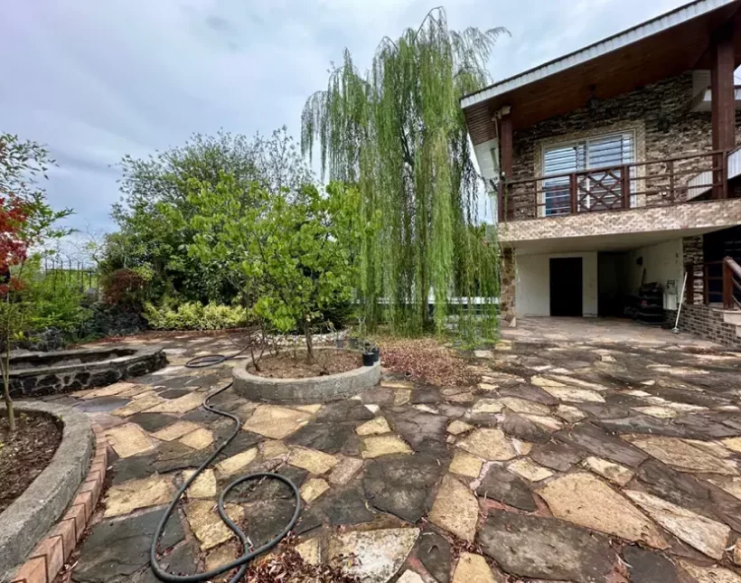 فروش ویلا باغ ۴۵۰ متری استخردار و فول فرنیش چمستان | ۴۵۰ متر