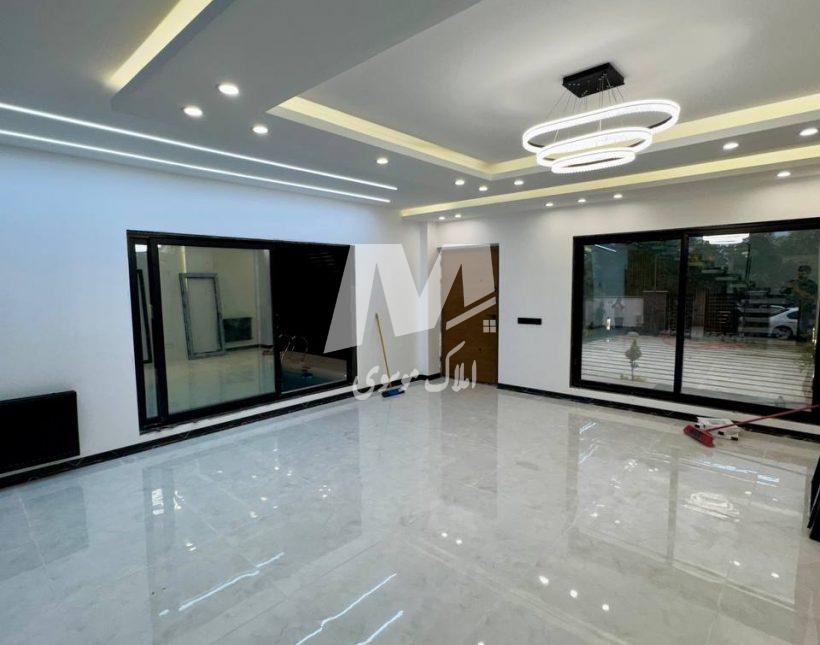 خرید ویلا در امیرآباد چمستان با استخر چهار فصل مدارک کامل | 350 متر