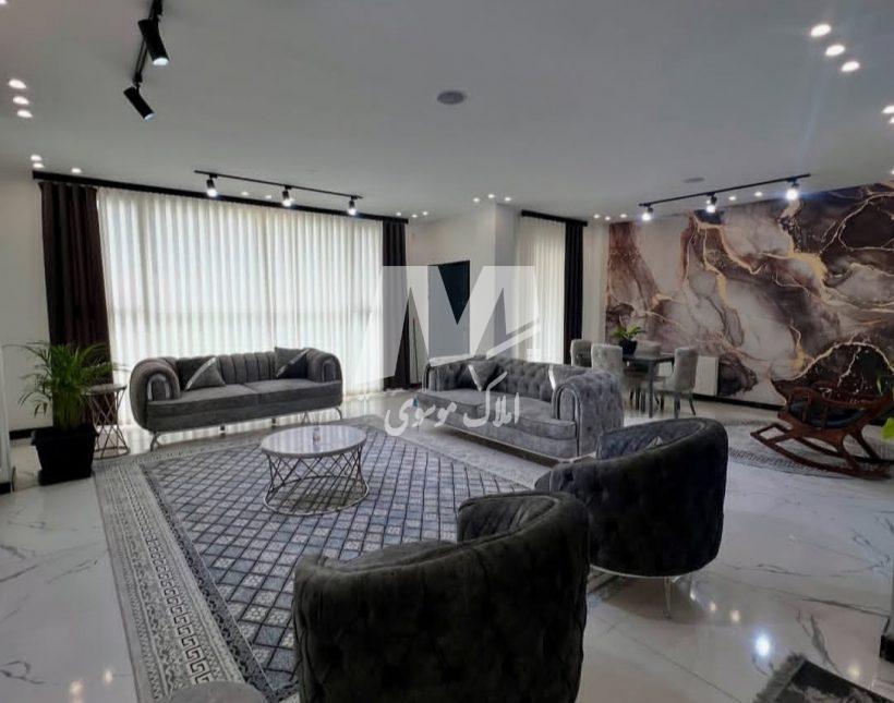 خرید ویلا آپادانا چمستان ۳۰۰ متری دوبلکس استخردار مبله | ۳۰۰ متر