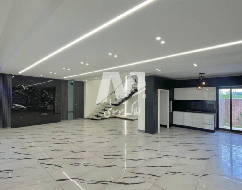 خرید ویلا در چمستان ۳۰۰ متری مدرن استخر داخلی شهرکی | ۳۰۰ متر