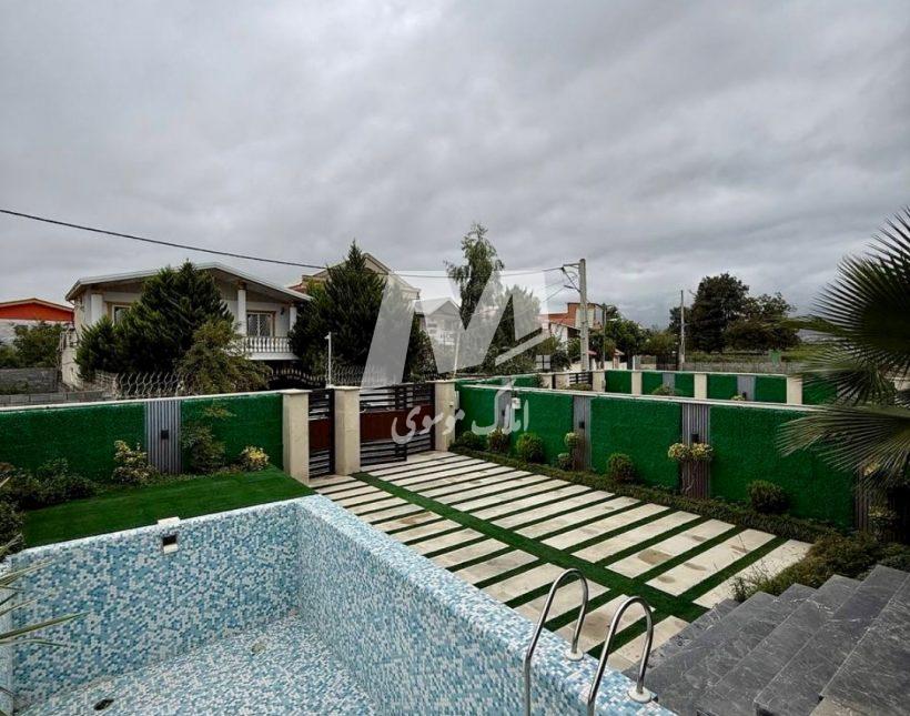 خرید ویلا در چمستان ۳۰۰ متری مدرن استخر دار فول آپشن | ۳۰۰ متر