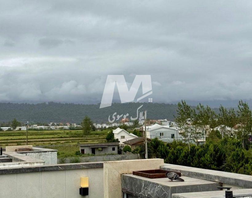 خرید ویلا در چمستان ۳۰۰ متری مدرن استخر دار فول آپشن | ۳۰۰ متر