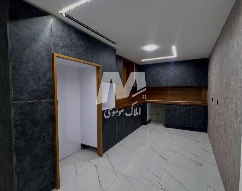 خرید ویلا مدرن استخردار ۳۵۰متری جاده جنگلی ایزدشهر | ۳۵۰ متر