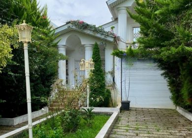 خرید ویلا همصفا چمستان ۳۵۰ متری نیم پیلوت مبله سند دار | ۳۵۰ متر