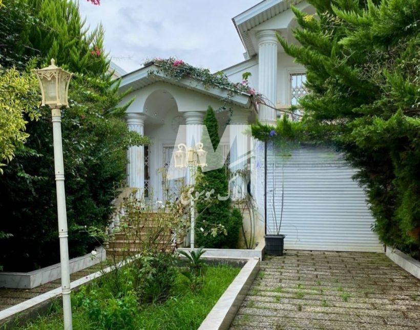 خرید ویلا همصفا چمستان ۳۵۰ متری نیم پیلوت مبله سند دار | ۳۵۰ متر