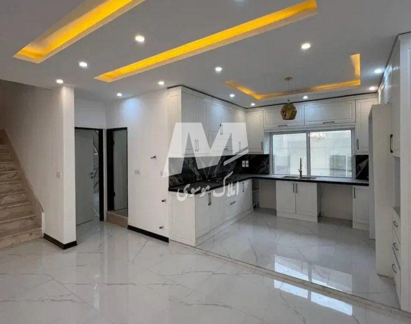 خرید ویلا تریبلکس نما رومی ۴۰۰ متری استخر دار شهرکی جنگل ایرکا چمستان | ۳۰۰ متر