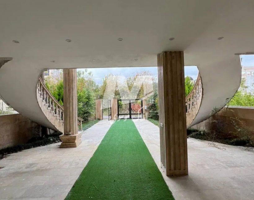 خرید ویلا تریبلکس نما رومی ۴۰۰ متری استخر دار شهرکی جنگل ایرکا چمستان | ۳۰۰ متر