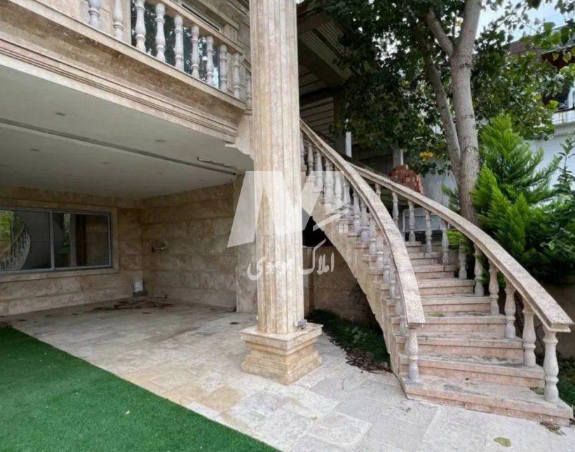 خرید ویلا تریبلکس نما رومی ۴۰۰ متری استخر دار شهرکی جنگل ایرکا چمستان | ۳۰۰ متر