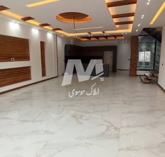 فروش ويلا 300 متری استخر داخلي ونوش ٥ خواب مستر | 300 متر