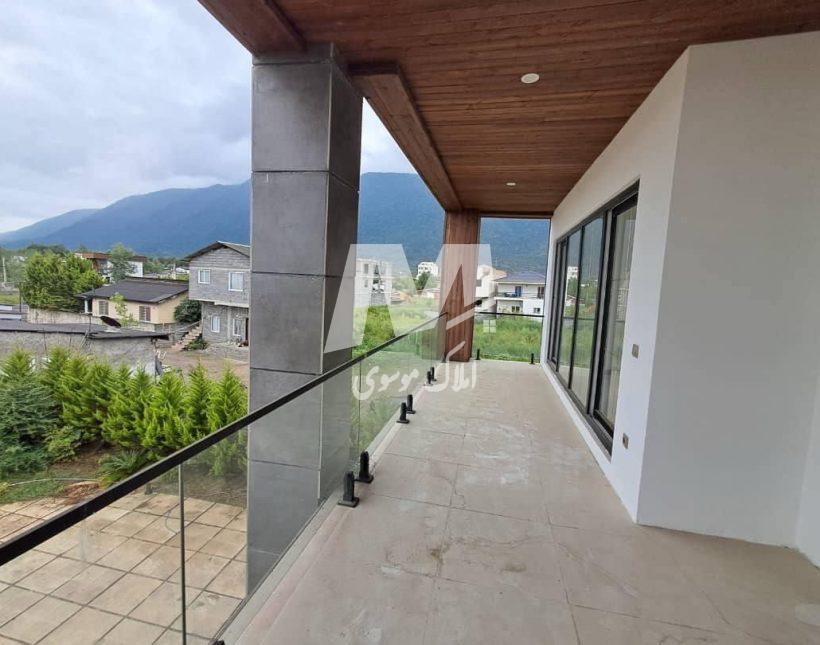 فروش ويلا 340 متری سي سنگان مدارك سندي كامل | 340 متر