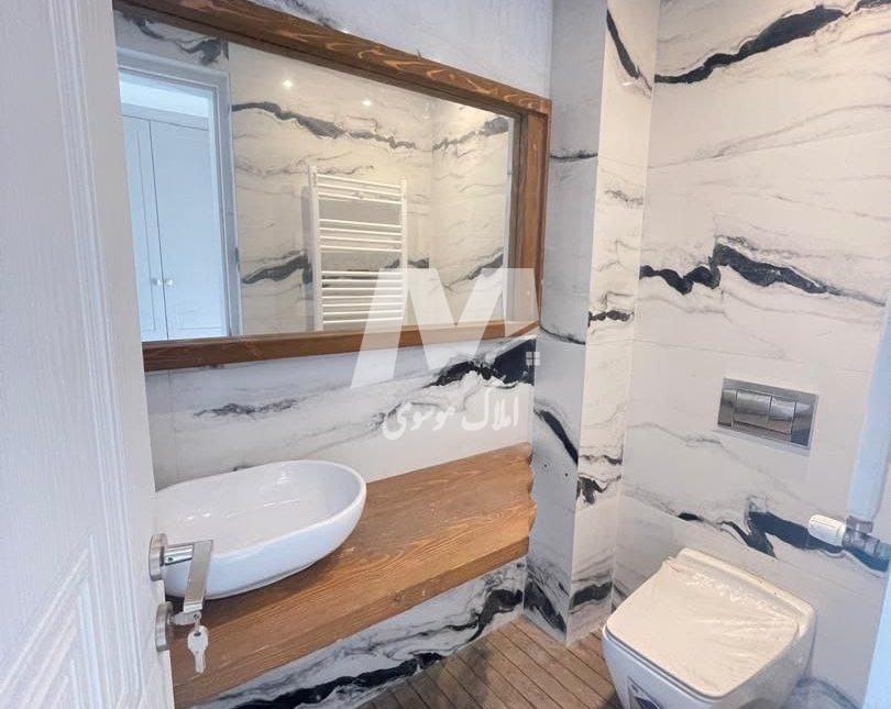 فروش ويلايي منوچهركلا نوشهر استخر داخلي شهرك برند | 350 متر