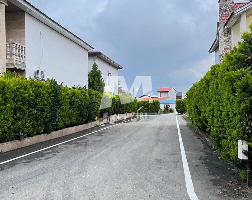 فروش ویلا ۳۵۰ متری مدرن شهرک با اصالت ۴ خواب امیرآباد | ۳۵۰ متر