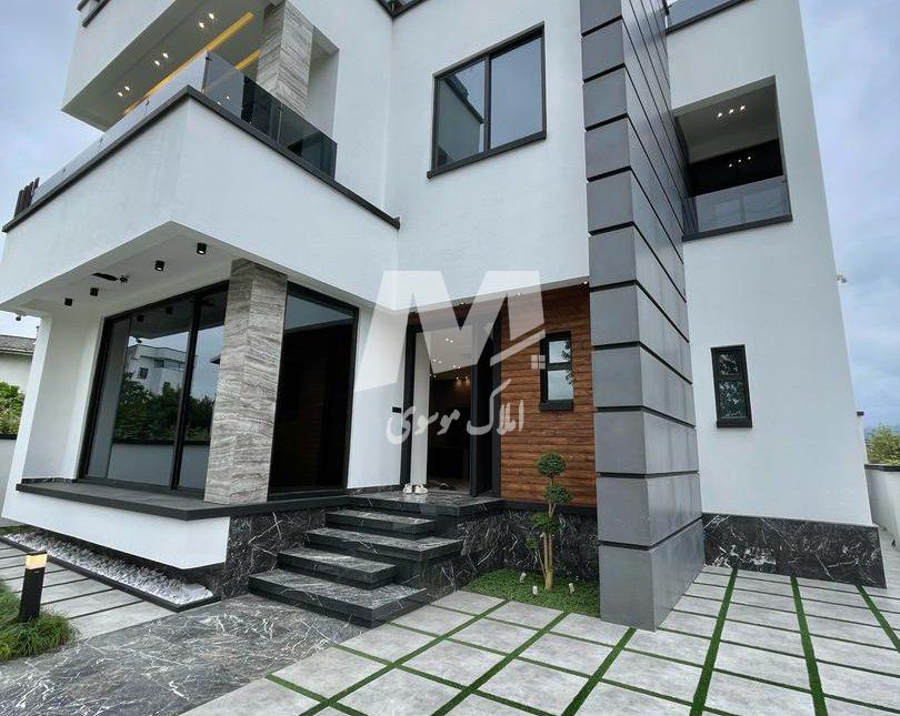 خرید ویلا دوبلکس رویان 3 خواب مستر 420 متر بنا | 253 متر