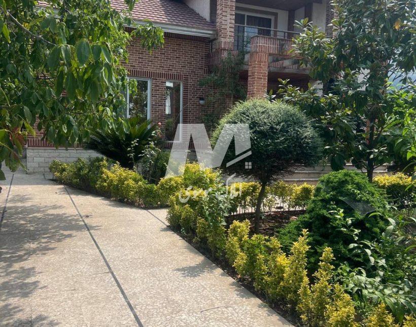 فروش ویلا باغ شهرک هکتاری منطقه سی سنگان | 750 متر