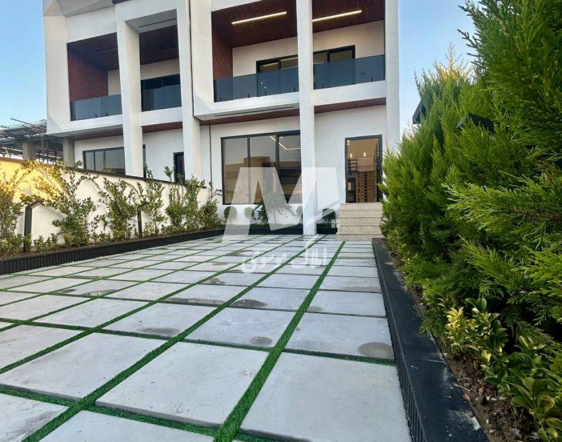 فروش ویلا دوبلکس منطقه برند چمستان | 200 متر