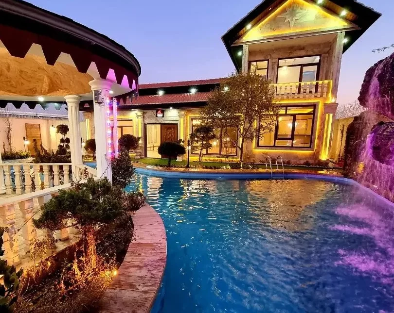 خرید ویلا باغ مدرن استخردار آپادانا چمستان | ۳۰۰ متر