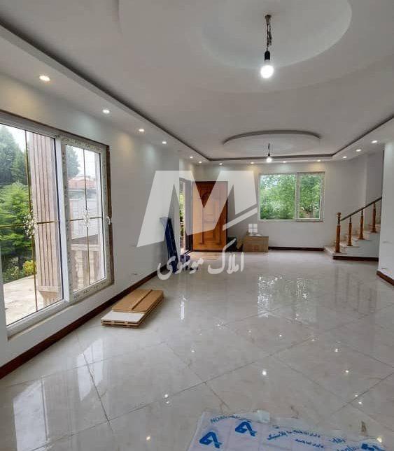 خرید ویلا در نور گنجیاب۳۰۰ متری دوبلکس سند دار ۳ کیلومتری دریا | ۳۰۰ متر