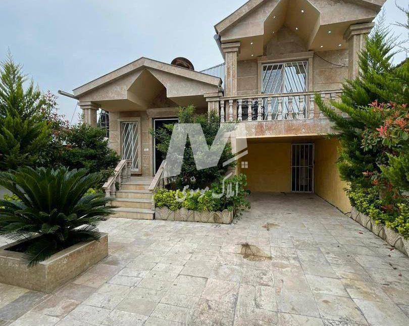 خرید ویلا ۲۵۰ متری نما سنگ در بهدشت چمستان | ۲۵۰ متر