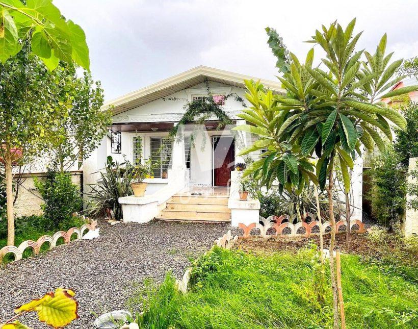 خرید ویلا ۲۰۰ متری دارای سند در رزک چمستان | ۲۰۰ متر