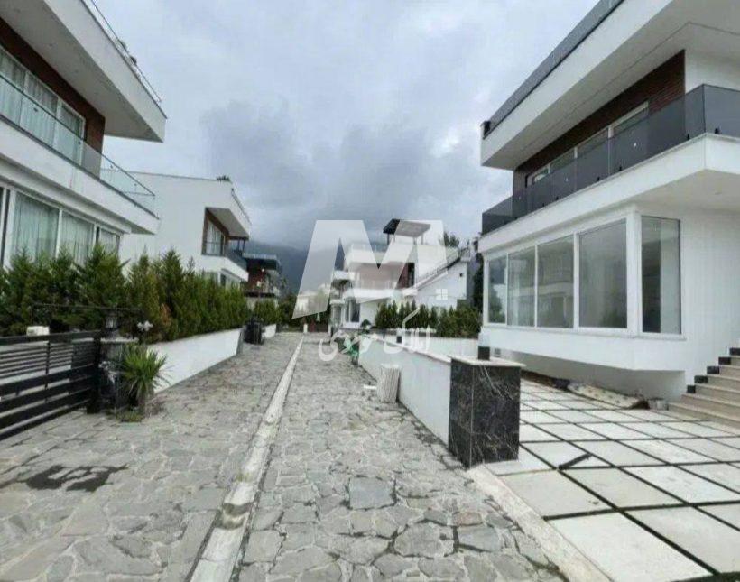 فروش ویلا 230 متری دوبلکس مدارک کامل منطقه برند سیسنگان نوشهر | 230 متر