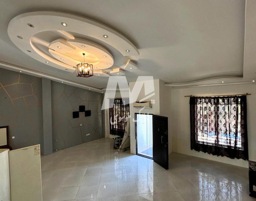 فروش باغ ویلای ۳۰۰ متری استخر روباز شهرکی سند دار | ۳۰۰ متر