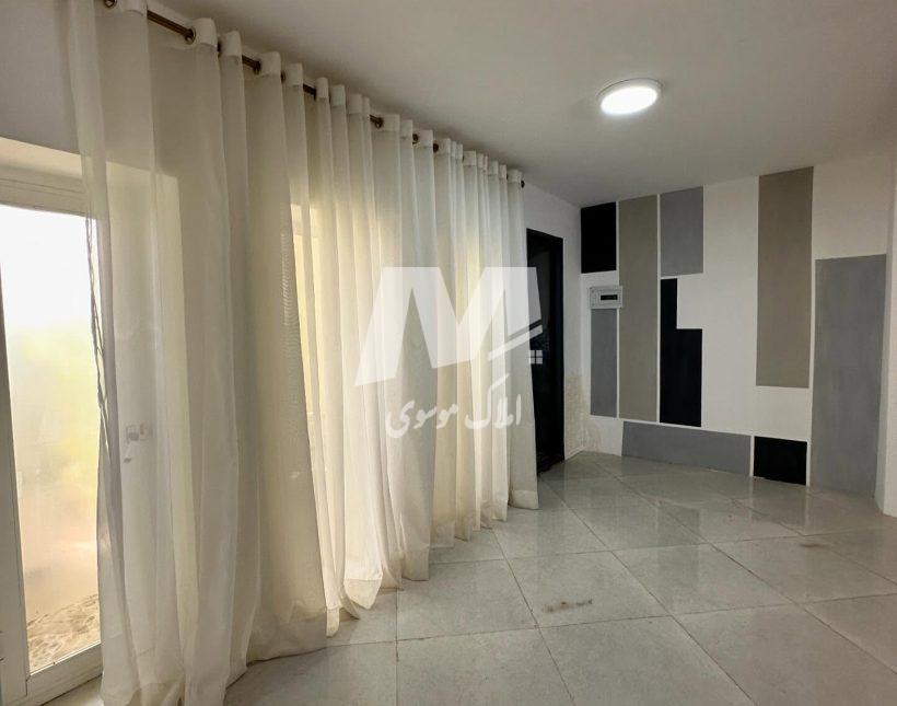 فروش باغ ویلای ۳۰۰ متری استخر روباز شهرکی سند دار | ۳۰۰ متر